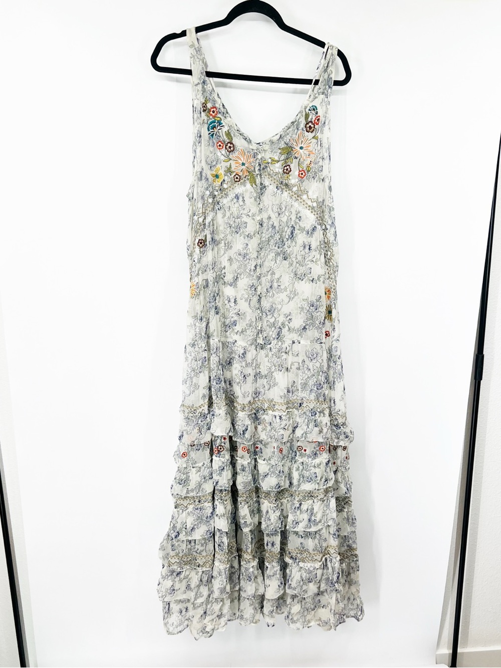 Sundance Sleeveless Floral Embroidered Maxi Dress Matching Slip